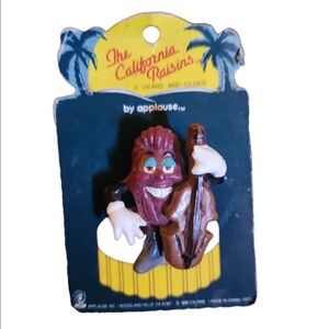 Vintage 1988 California Raisins Pin Back With Original Packaging by Applause